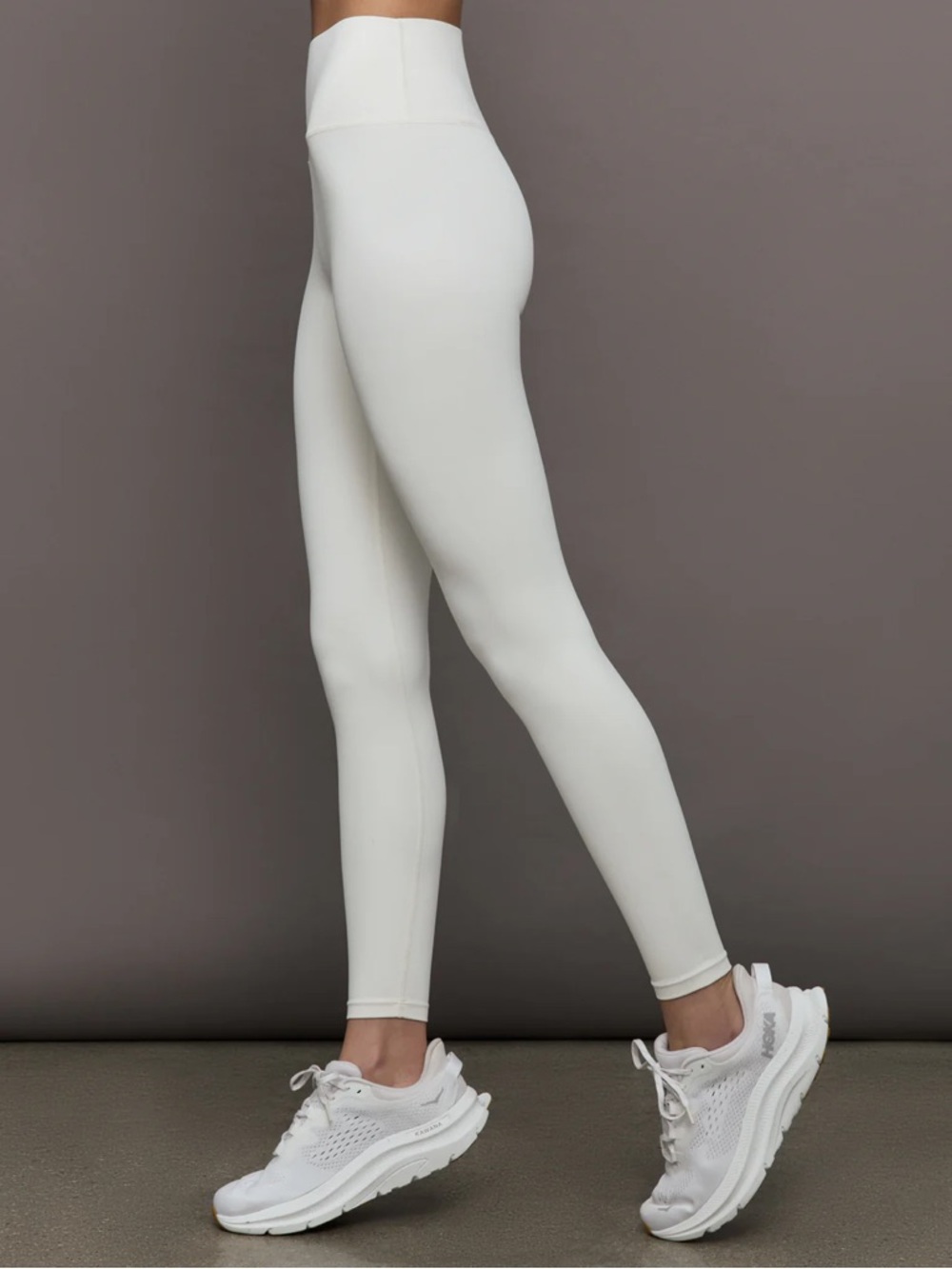 Carbon 38 High Rise Full-Length Legging in Diamond Compression - Cloud Dancer